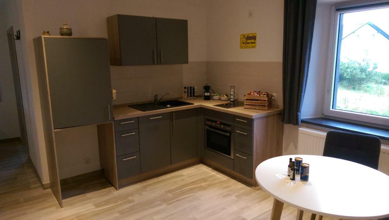 Beim Hooch "Traud" Appartement Brucktal Buitenkant foto